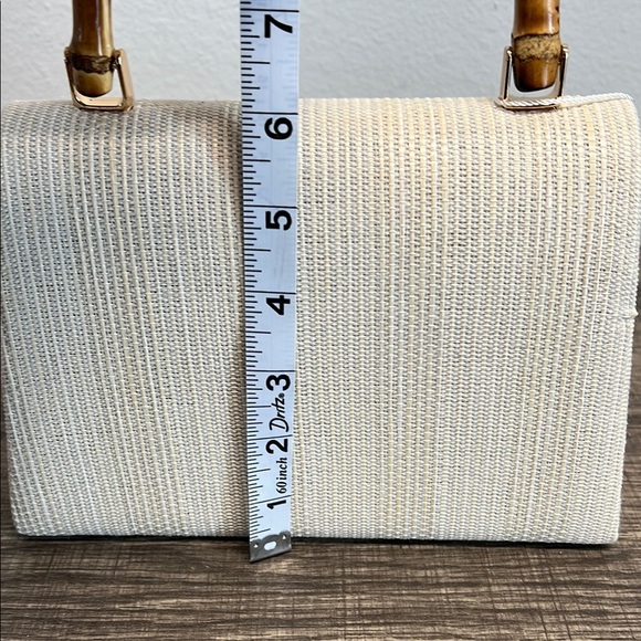 Tommy Bahama | Natural Satchel w/ Detachable Crossbody Strap & Bamboo Handles - Picture 11 of 13